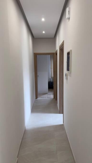 New Center Apartment Near Metro Athens Ngoại thất bức ảnh