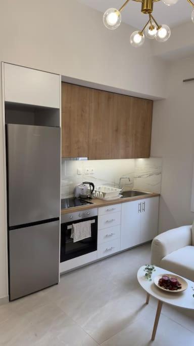 New Center Apartment Near Metro Athens Ngoại thất bức ảnh